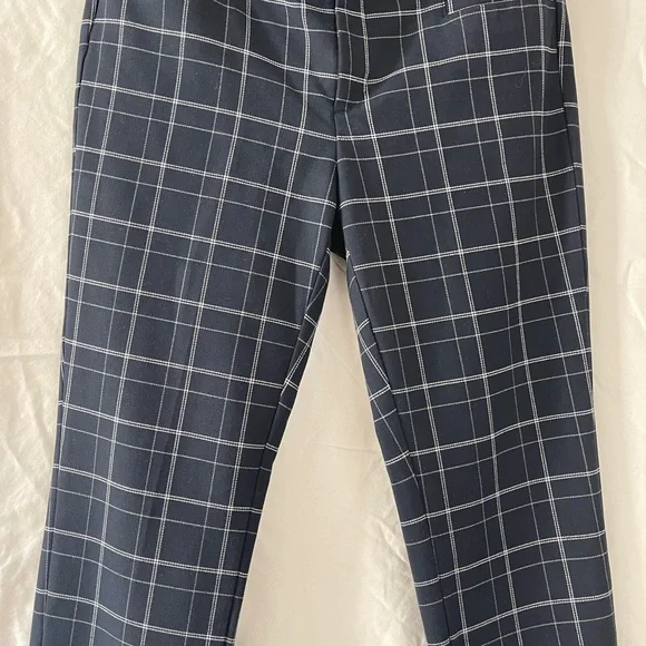 Banana Republic Sloan Fit Navy Plaid Ankle Pant - Picture 2 of 8